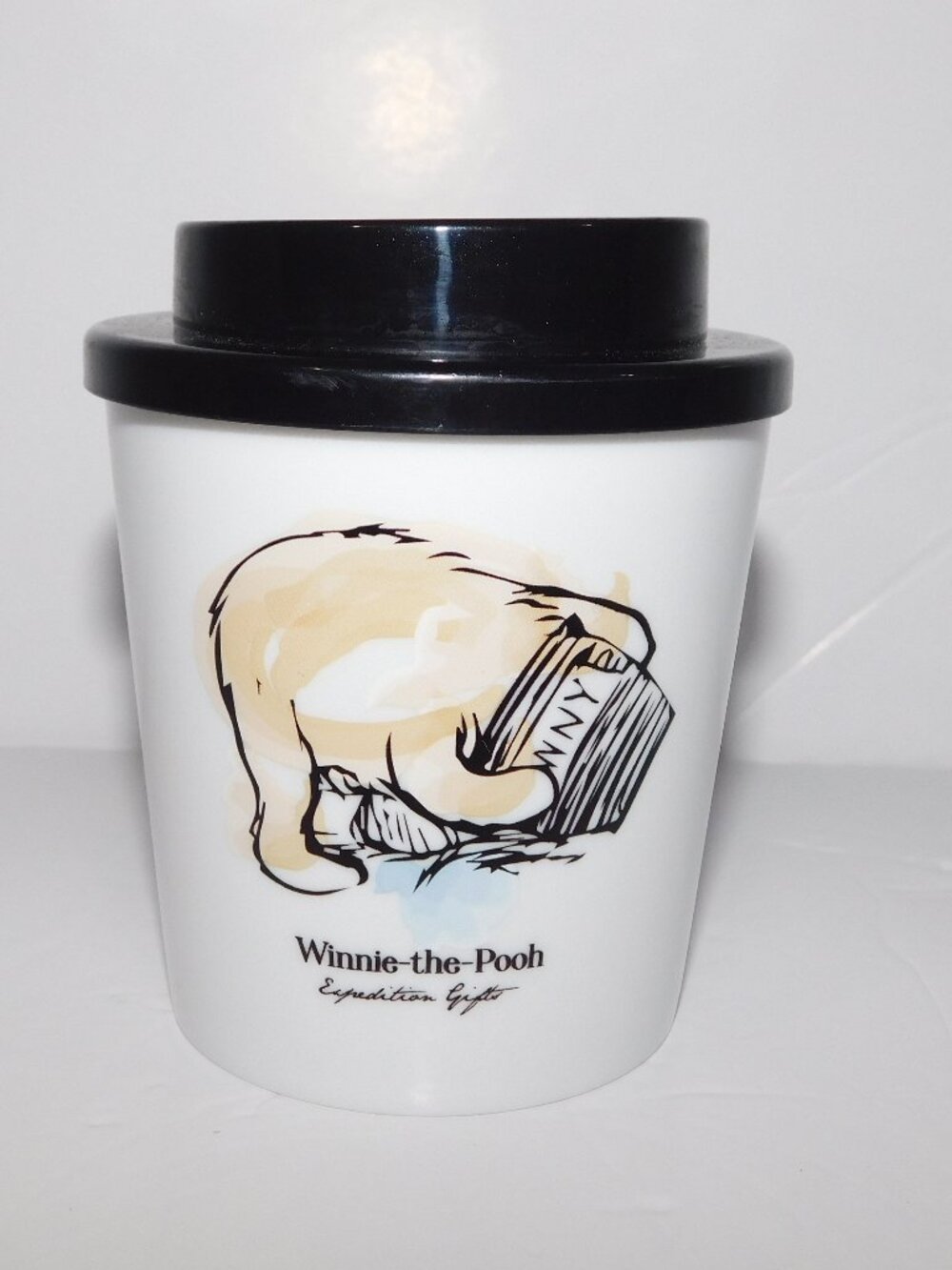 Disney Winnie the Pooh Expedition Gifts Plastic Toddler Kids Tumbler Cup Lidded